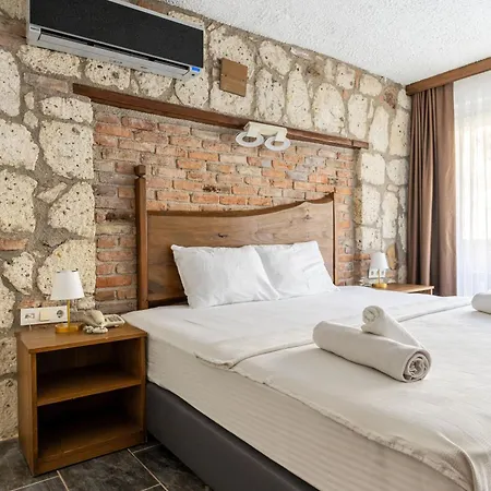 Breeze Alacati מלון Çeşme